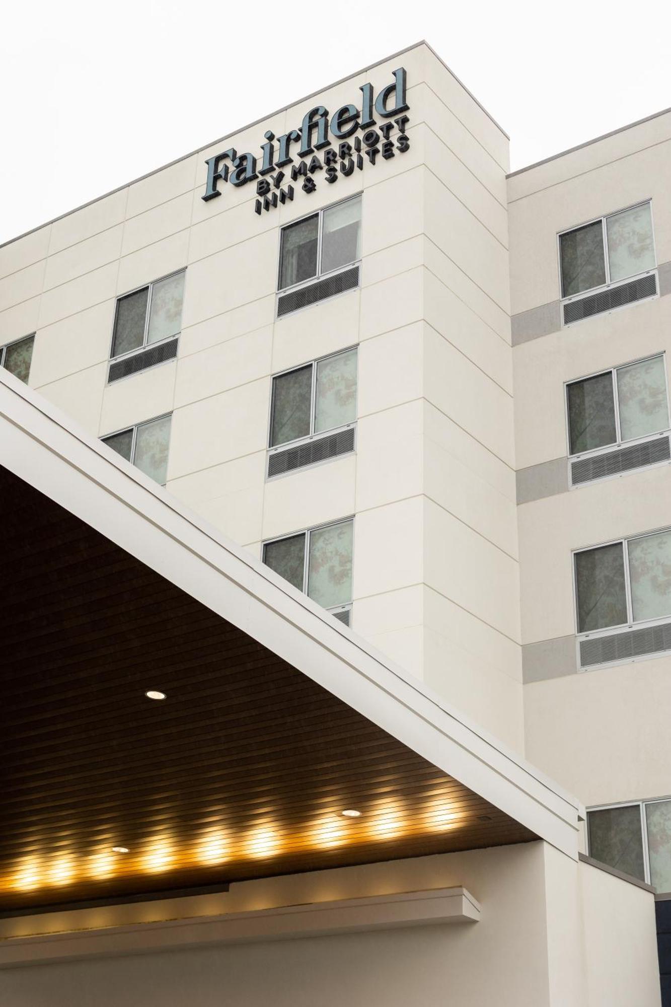 Hotel Fairfield By Marriott & Kansas North, Gladstone